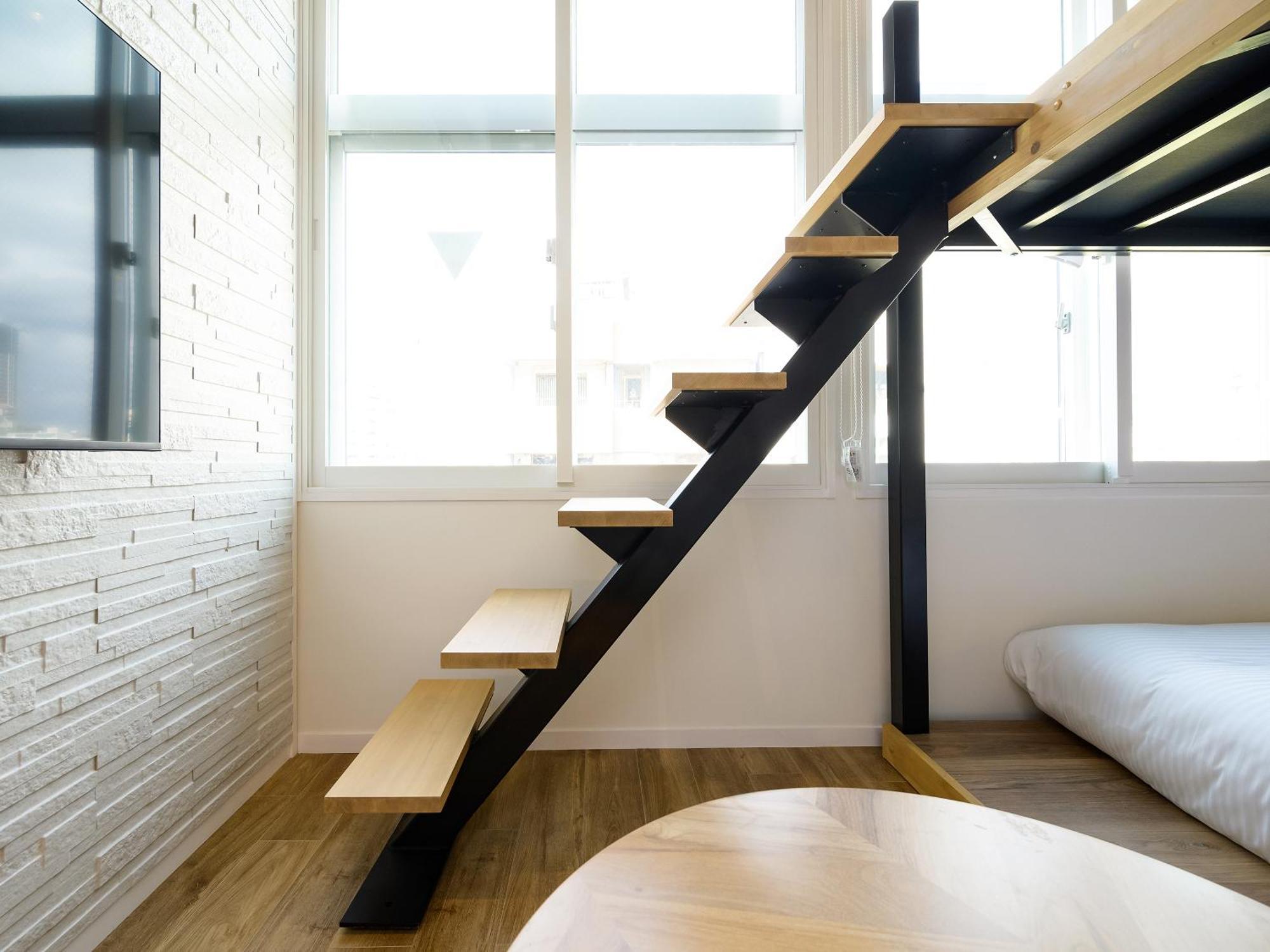 Abest Cube Kokusai Street-cabin Type With Key Hotel Naha