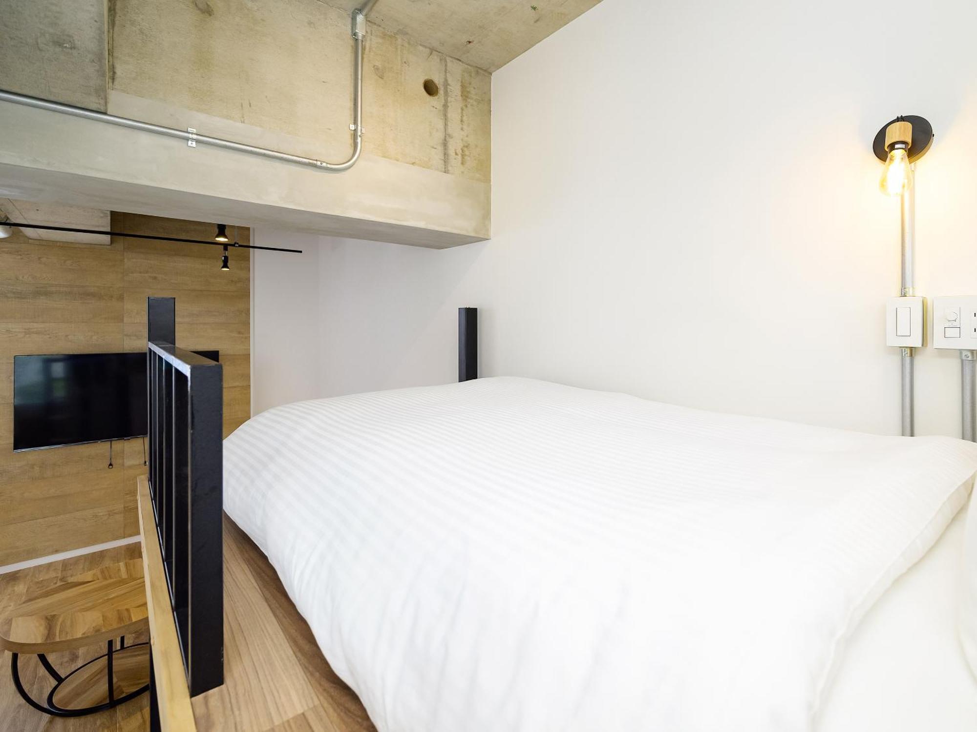 Abest Cube Kokusai Street-cabin Type With Key Naha